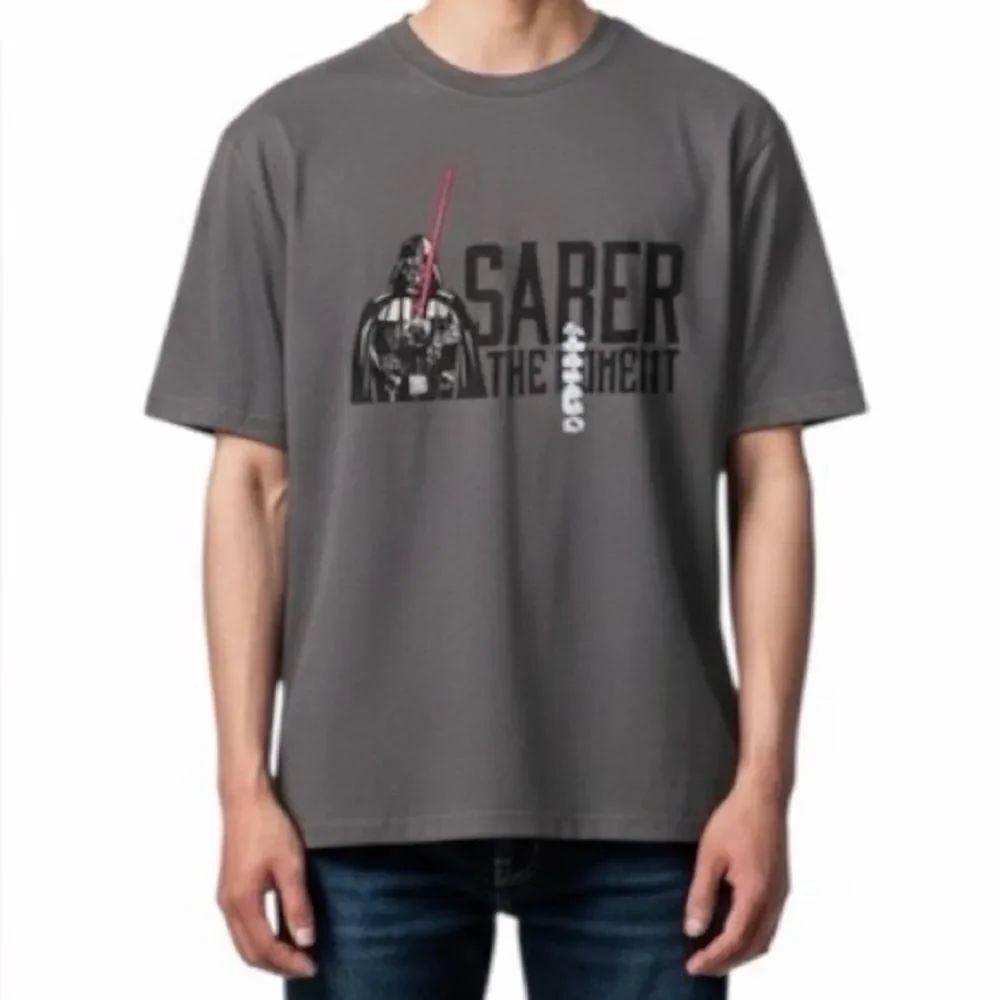 Disney Parks Star Wars Darth Vader Saber The Moment T-Shirt Men’s Small Gray NWT